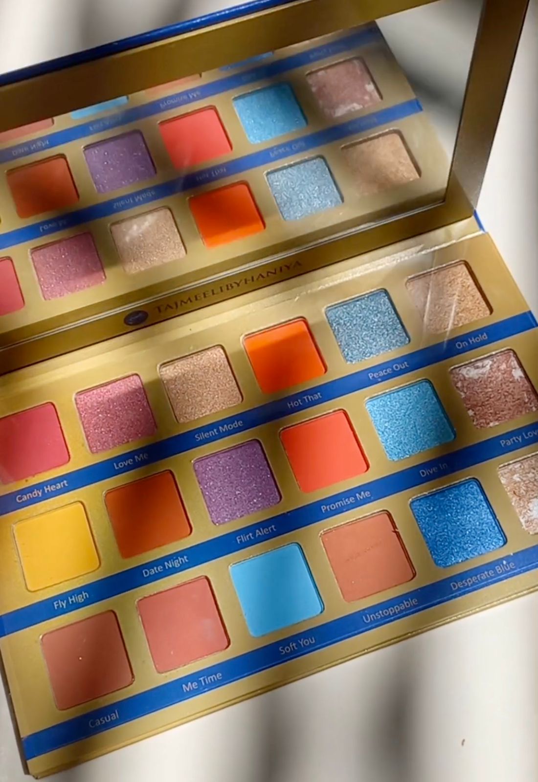 EYETASTIC Eyeshadow Palette - Tajmeeli By Haniya